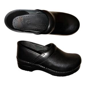 Dansko Black Mules Sleek Leather Slip-On
